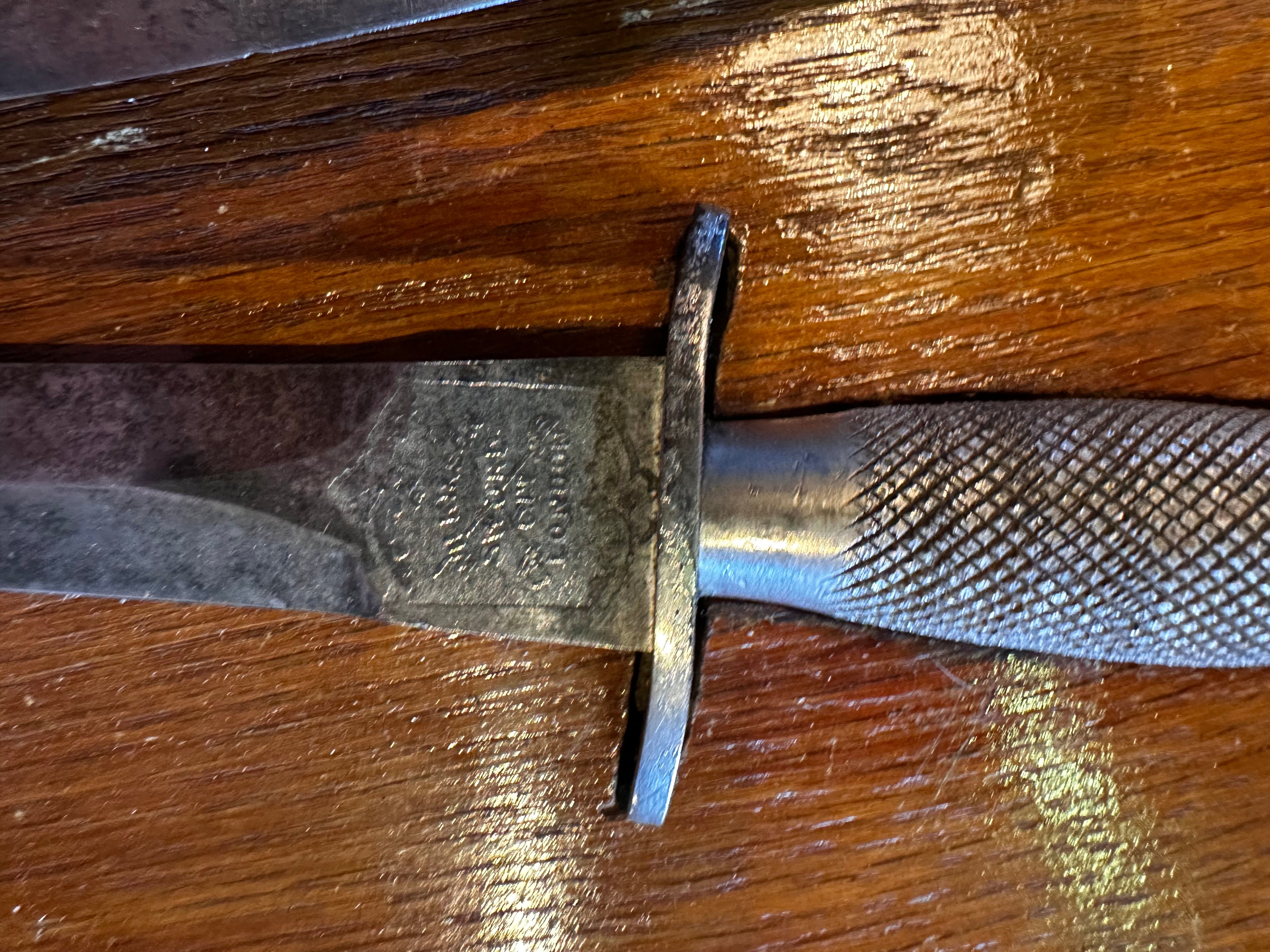 First Pattern Wilkinsons Fairbairn Sykes Commando Dagger - stunningly mounted with Smatchet and Third Pattern FS dagger